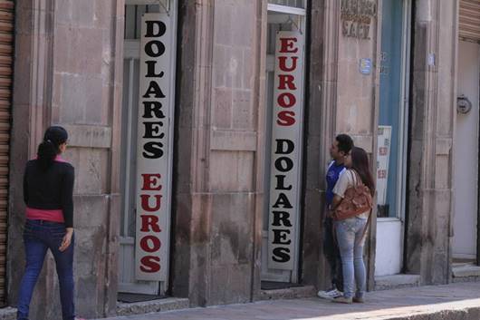 Alza de dólar pega a IP de la entidad