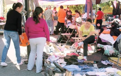 Niegan más  licencias a tianguistas