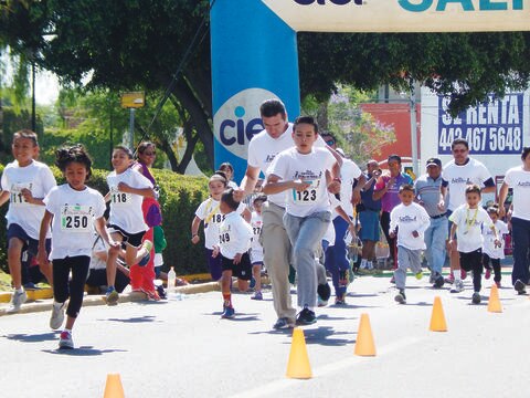 Celebran por adelantado