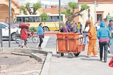 Vigilarán autoridades que se retire la basura electoral