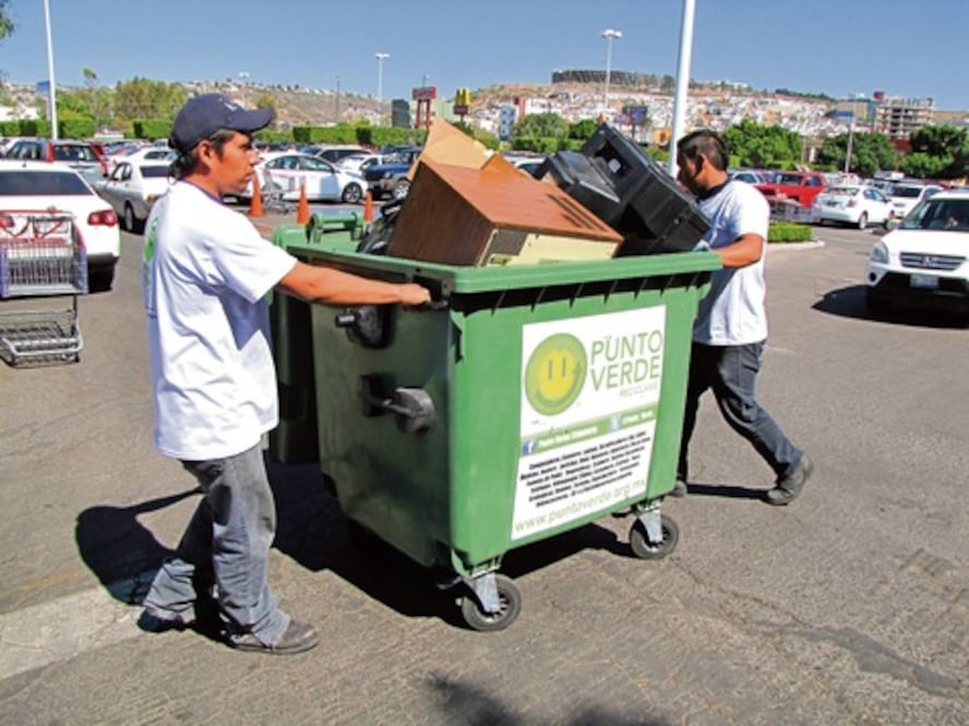 Acopian  residuos electrónicos en la capital