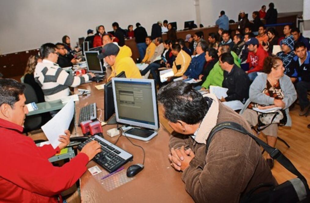 Auxilia la Profecon a contribuyentes