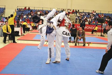 Arrasan tricolores en TKD