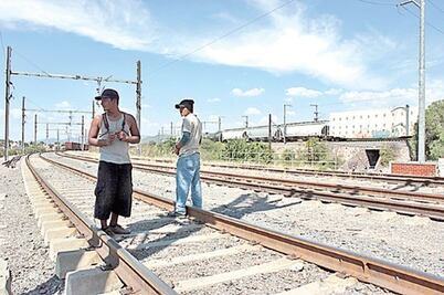 Van 13 migrantes detenidos, dicen