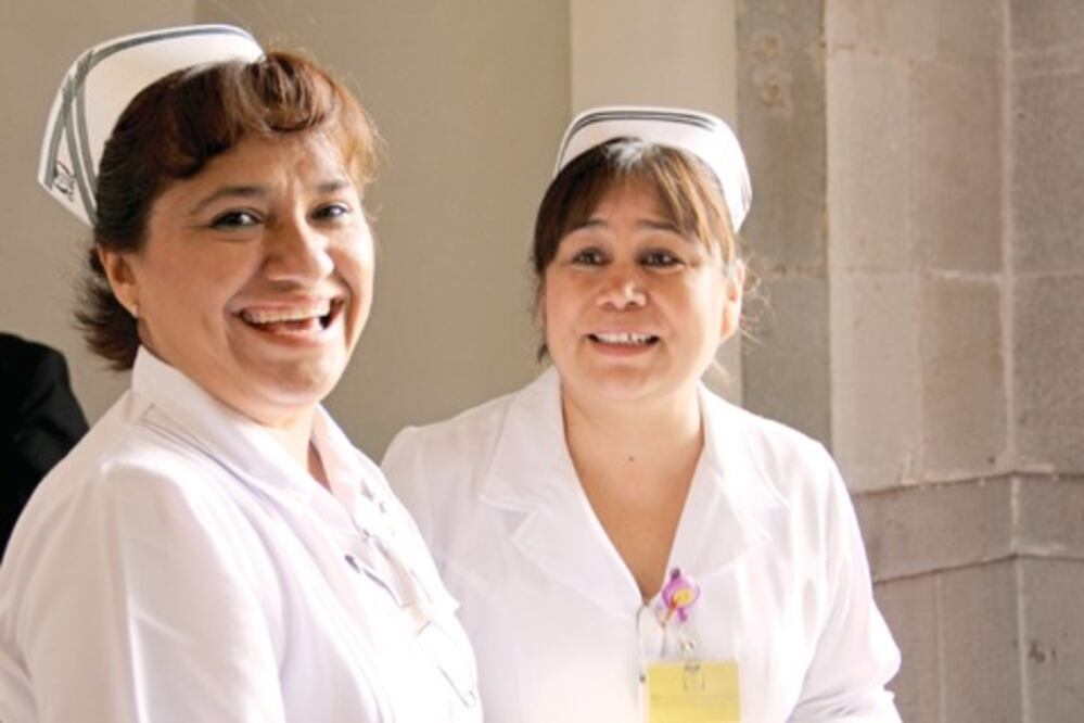 Reportan déficit de enfermeras