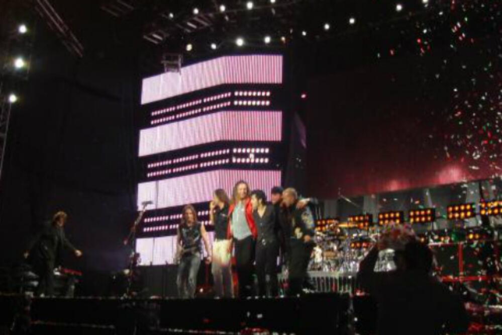 Maná, sin drama y mucha luz