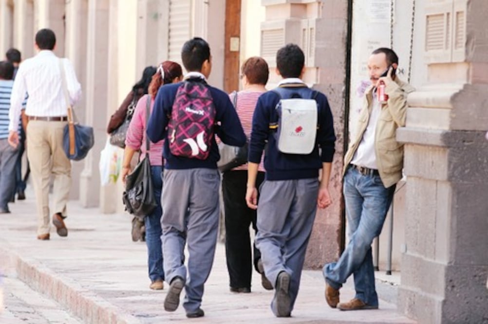 Ven en SJR insuficientes escuelas de bachillerato