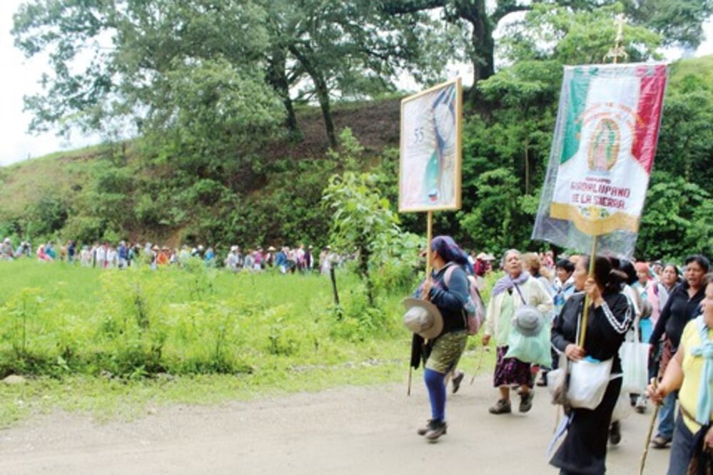 Cansadas, pero su fe las mueve