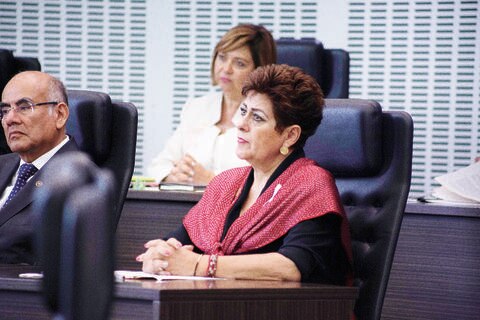 Pide PRI sesión por derechos de menores