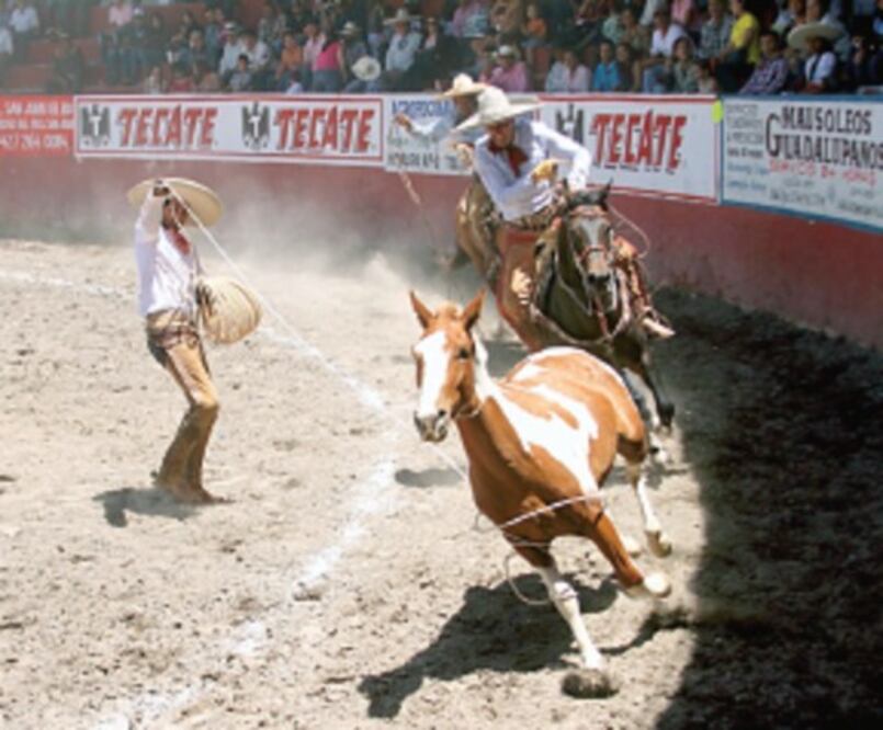 El escuadrón Juan Eduardo Ochoa Reyes triunfa en SJR