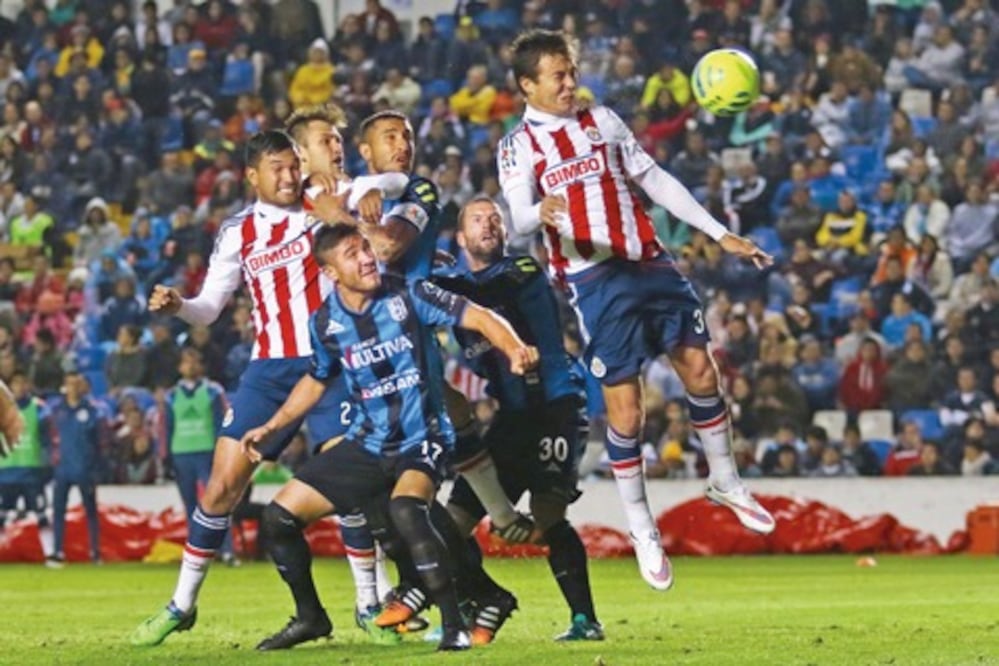 Chivas elimina a Gallos en la Copa MX