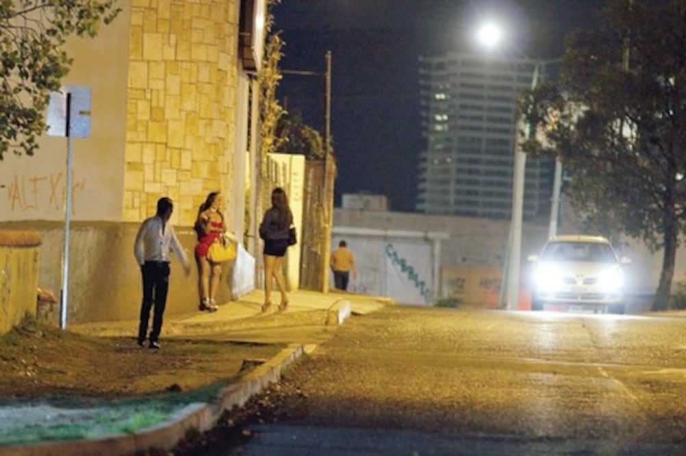 Crece presencia de sexoservidores