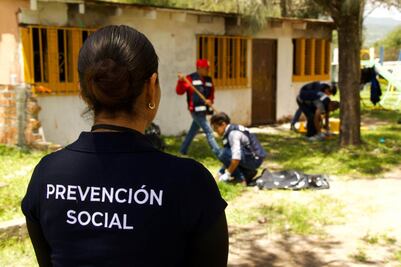 Saldan faltas con labor en pro de la comunidad