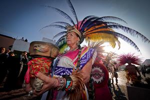 Realizan ceremonia por fundación de la capital