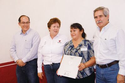 Reconoce munícipe organización vecinal 