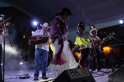 Clausura con el sello de Playa Limbo