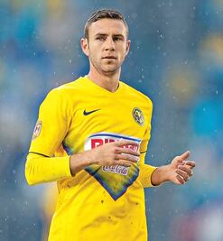 Sorprende evolución de Layún