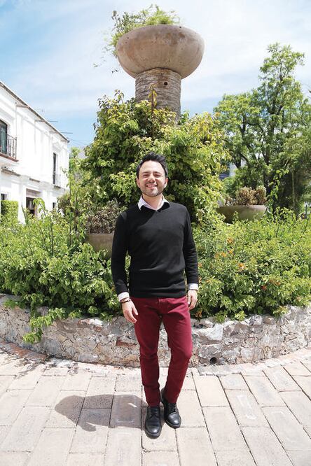 Carlos Law, más allá de los temas de telenovelas