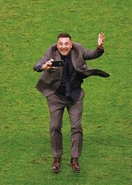 Ahí viene Tony de nuevo 