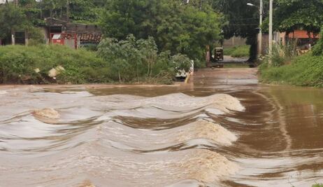 Inundaciones dejan incomunicada a Juchitán, en el Istmo de Oaxaca; reportan miles de damnificados