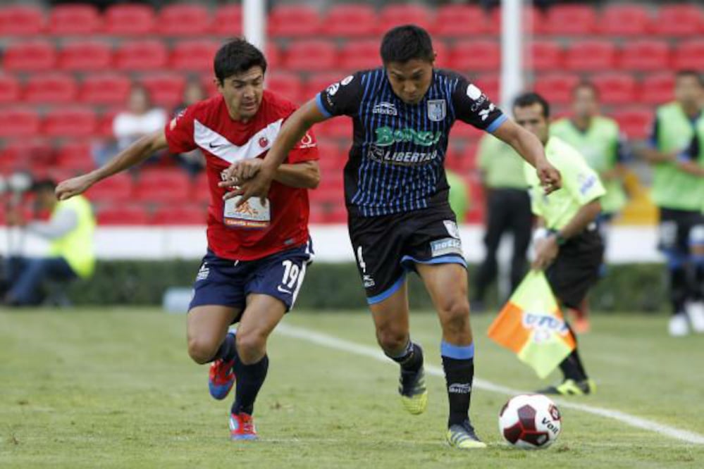 Gallos y Tiburones empatan 1-1