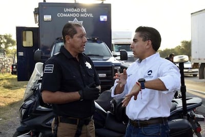 Ofrece Roberto Sosa infraestructura a tianguis El Pueblito