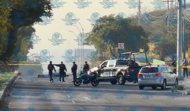Muere motociclista tras choque con tractocamión en Paseo de la República