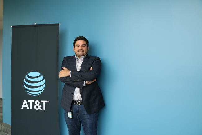 Emmanuel Cisneros: “Trabajamos para un Querétaro conectado”