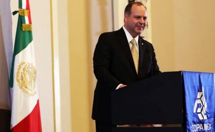 Coparmex pide a AMLO evitar desconfianza