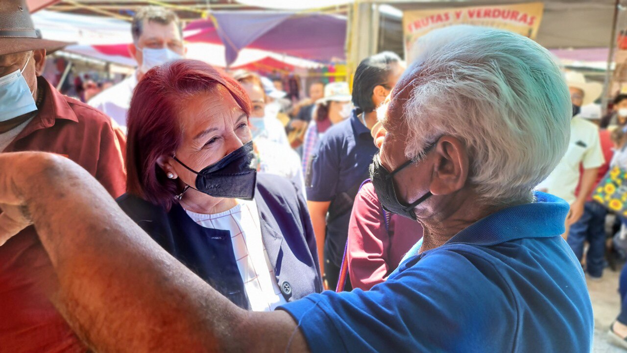 Celia Maya promete convertir a Santa Rosa Jáuregui en municipio