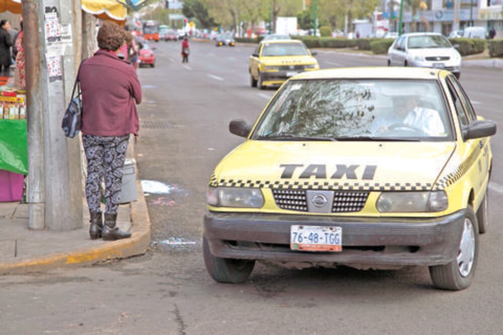 Anuncia Granados depuración de taxis