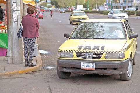 Anuncia Granados depuración de taxis