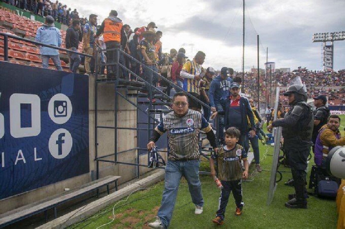 Por violencia, suspenden juego del Querétaro contra San Luis