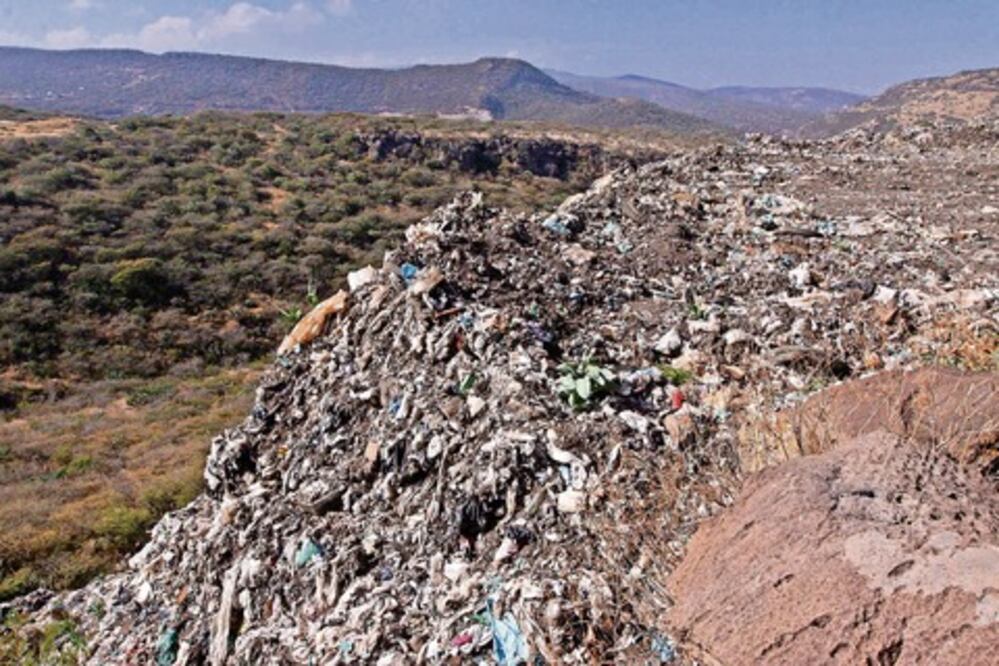 Denuncian vertederos ilegales en Corregidora 