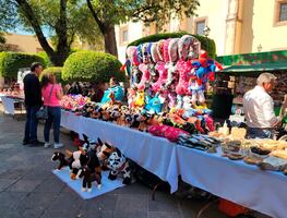 Municipio de Querétaro reforzará vigilancia para evitar comercio ambulante durante las Fiestas Patrias