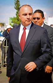 Pide Calzada a Chuayfett más recursos