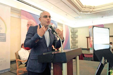 Pide renuncia de gabinete municipal