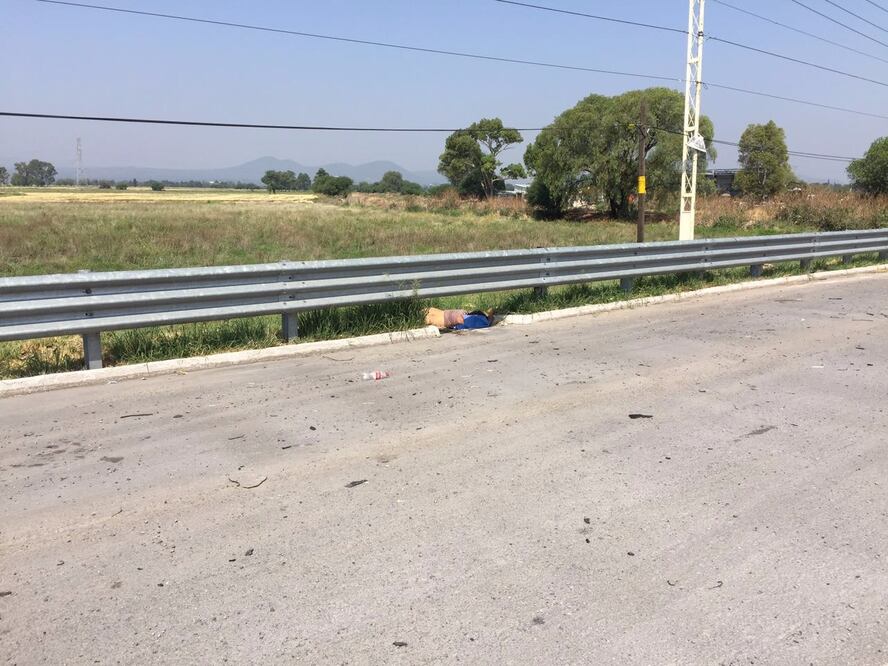 Hallan cadáver de mujer a orillas de la México-Querétaro