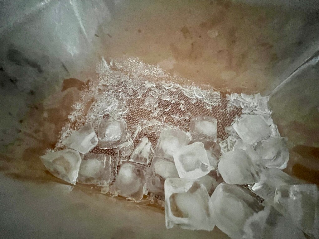 Ante ola de calor, reportan escasez de hielo