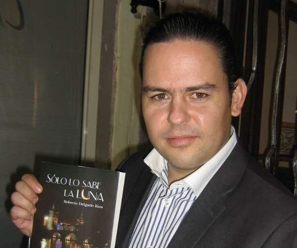 Presentan hoy libro Sólo lo sabe la luna