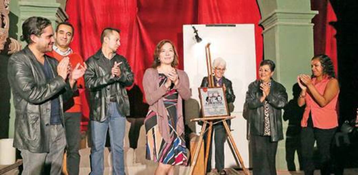 Develan placa de El Arte de Hartar