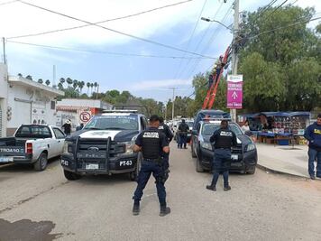 Fuerzas federales catean tres inmuebles en Colón