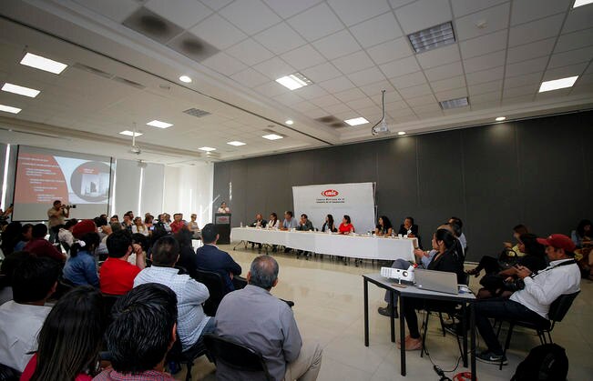 Los candidatos aclararon que el proyecto que encabezan no busca frenar las inversiones FOTO: DEMIAN CHÁVEZ