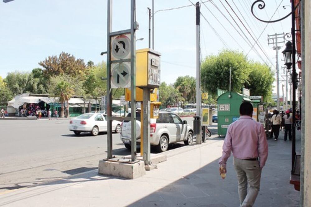 IP financia local para estacionar vehículos