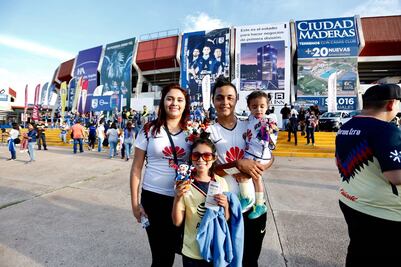 Aficionadas celebraron a la muñeca queretana