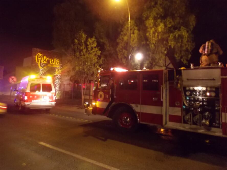 Reportan incendio en restaurante