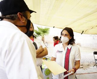 Abigail Arredondo promete 300 médicos para la Sierra Gorda 