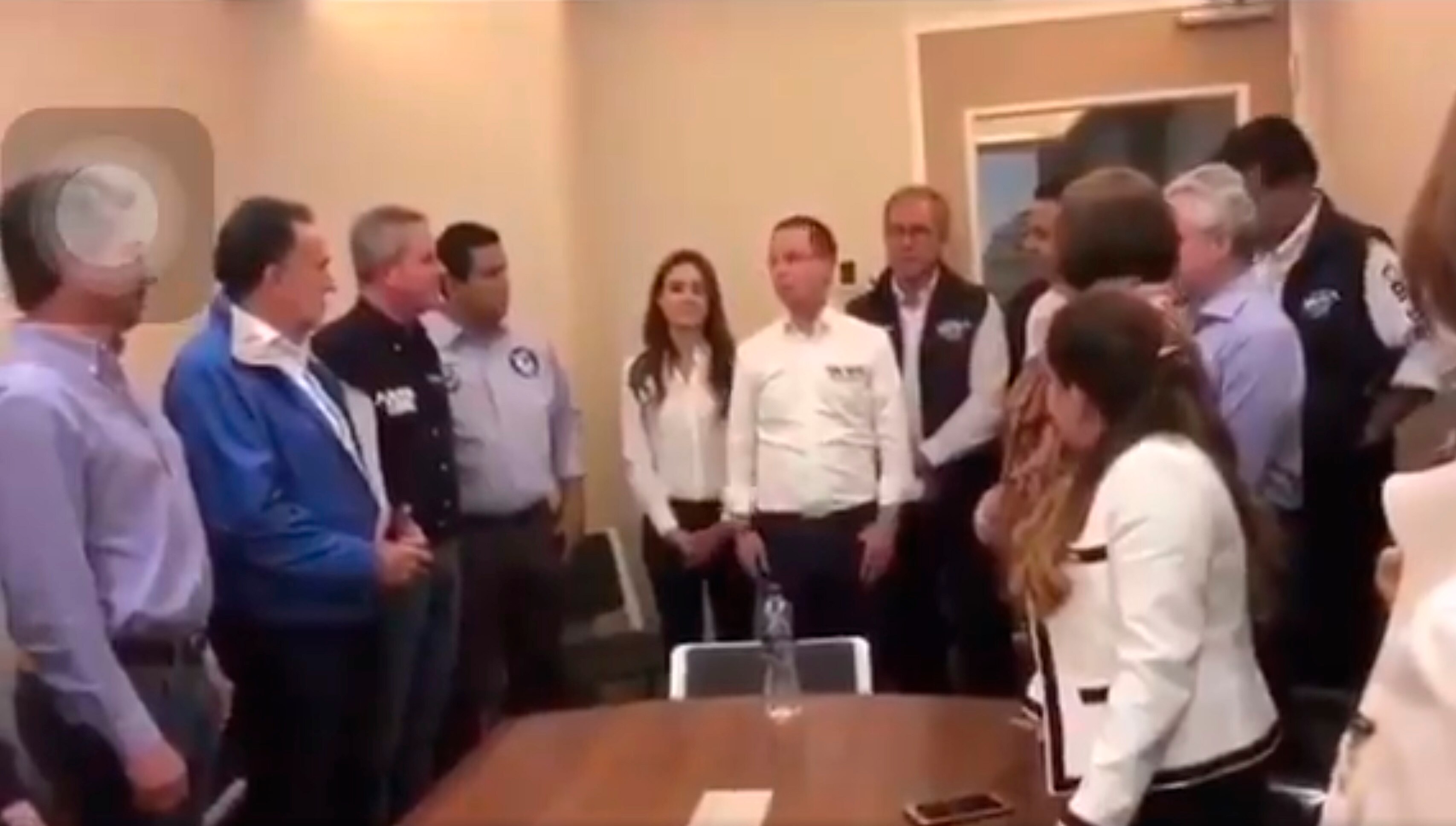 Un grupo quiere hacerse a la mala del PAN, alerta Anaya en video