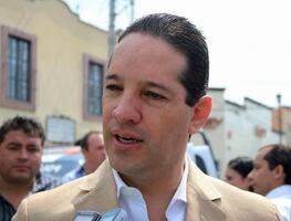 Pancho Domínguez aclara video y rechaza violencia contra las mujeres en Querétaro