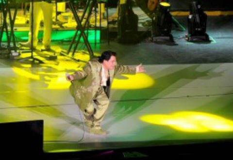 Juan Gabriel festeja 40 años de carrera en el Auditorio